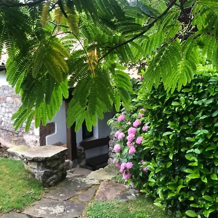 Hdec De Castaneda Turistico Puente Viesgo