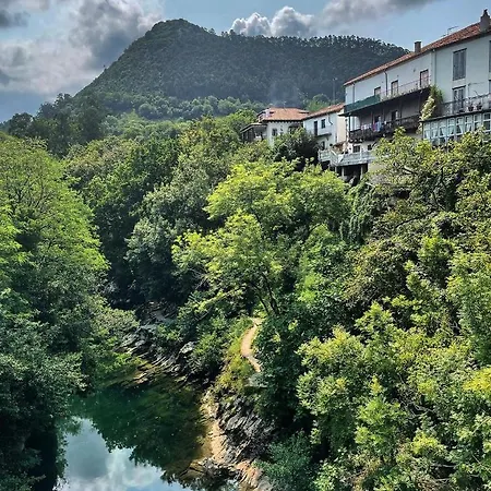 Hdec De Castaneda Turistico Puente Viesgo