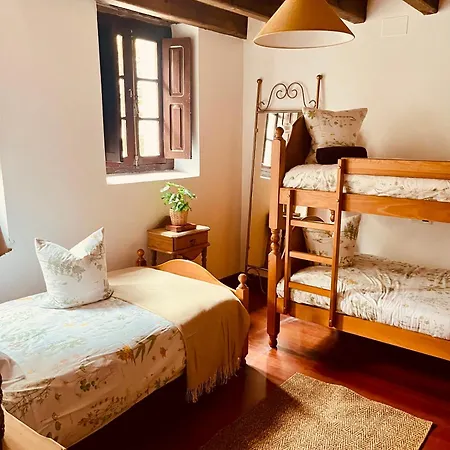 Hdec De Castaneda Turistico Casa vacanze Puente Viesgo