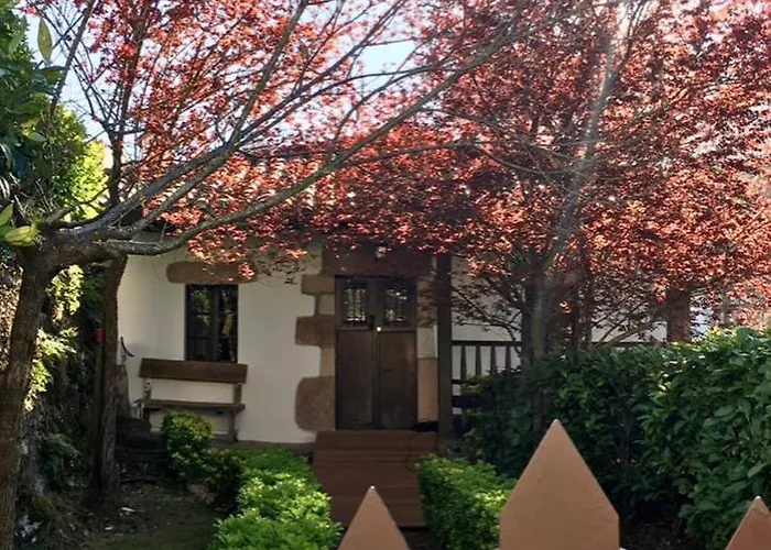 Hdec De Castaneda Turistico Puente Viesgo