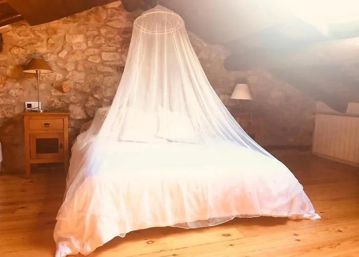 Hdec De Castaneda Turistico Hébergement de vacances Puente Viesgo