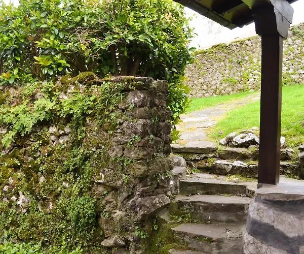 Hdec De Castaneda Turistico Hébergement de vacances Puente Viesgo